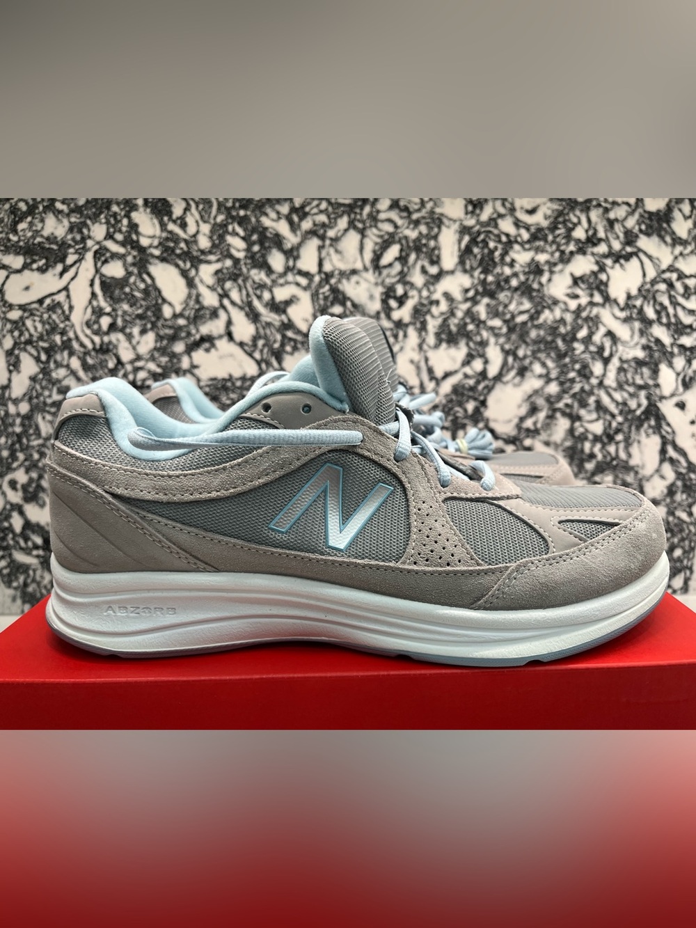 New Balance Gray & Light Blue Running Shoes - Picture 6 of 8